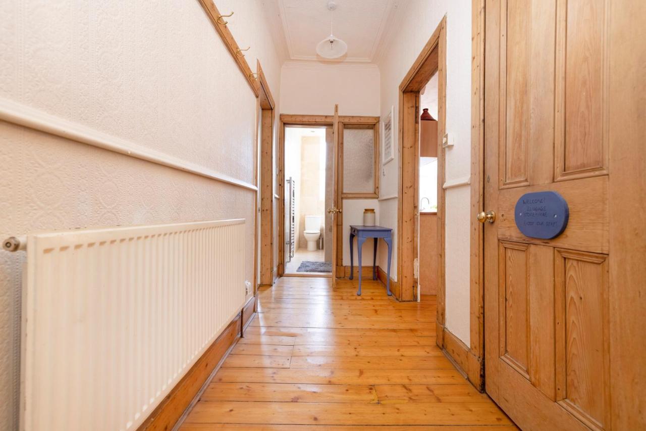Joivy Old Town 1-Bed Apartment With Stunning Views Edynburg Zewnętrze zdjęcie
